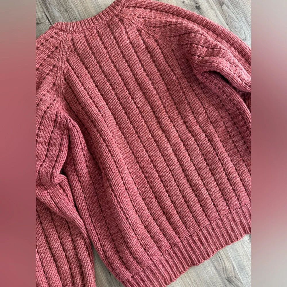 Vintage Rose Cable Knit Sweater - Picture 9 of 15